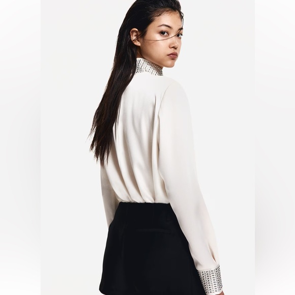 H&M Blouse - Picture 5 of 16